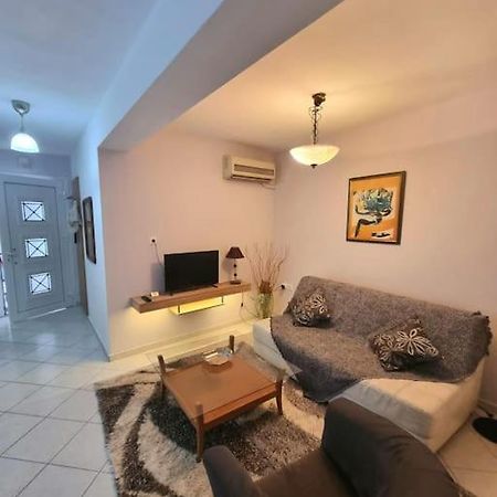 Elias Home Янина Экстерьер фото